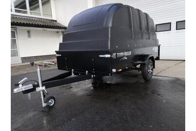 KAMPANJA 3300L-S MUSTA